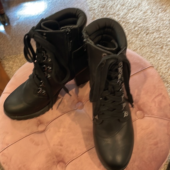 MIA Lace-up Combat boots - Picture 6 of 7